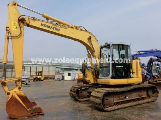 รถแบคโฮ 2001 Komatsu PC128US เครื่องจักรนำเข้ามืสองจากต่างประเทศ สภาพสวยพร้อมใช้งาน ชั่วโมงทำงาน 8,988 ชม.