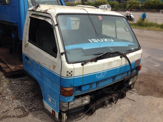 หัวเก๋ง isuzu NPR ตาหวาน