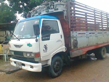 ขายหกล้อKM วางหัวFC  วางเครื่องFC120 แรง เฟื่องท้ายFC ยาว5.50เมตรสภาพสวยมาก