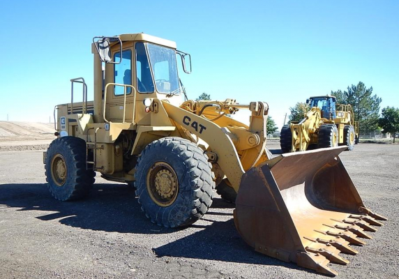 รถตักล้อยางสวยๆ 950B รถตักล้อยางสวยๆ 950B