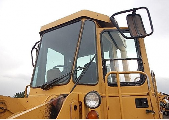 รถตักล้อยางสวยๆ 950B รถตักล้อยางสวยๆ 950B