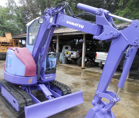 ขายรถขุด KOMUTSU PC28UU-2