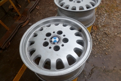 ขายแม็ก BMW ขอบ 15 X 7 นิ้ว (ส่งได้ทั่วไทย) ขายแม็ก BMW ขอบ 15 X 7 นิ้ว (ส่งได้ทั่วไทย)