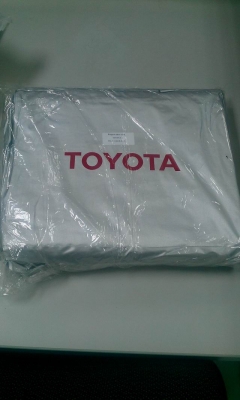 พรมรถยนต์ ผ้าใบคลุมรถแท้ศูนย์ครับ