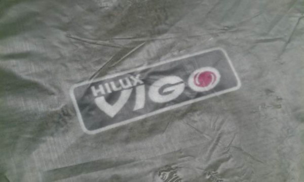 พรมรถยนต์ ผ้าใบคลุมรถแท้ศูนย์ครับ