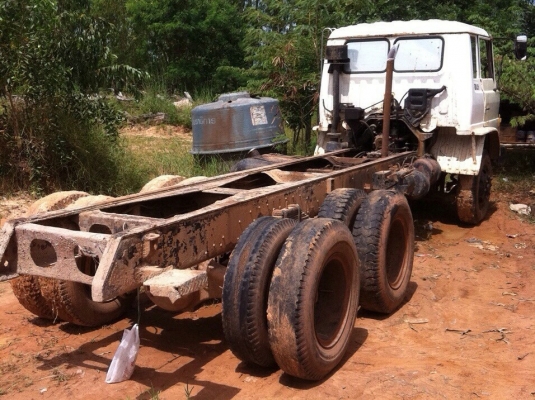 ***ขายแล้วครับขอบคุณ Truck2hand ขาย หัวคัสซี 10ล้อ2เพลา "เจ้าอินทรีย์" HINO FM-176 เครื่องเดิม EH700 168HP  ช่วงล่างเดิม คัสซีสวยมากทั้งเส้น ไม่ปะไม่ดาม สโลวเดิม ยางดี6เส้นพอใช้4เส้น หัวดีภายในคอนโซลครบ เอกสารครบ ราคาต่อรองได้เด้อ พี่น้องครับ