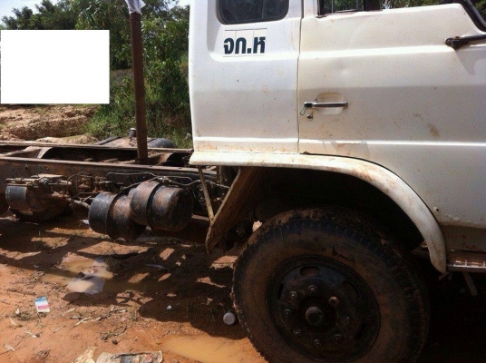 ***ขายแล้วครับขอบคุณ Truck2hand ขาย หัวคัสซี 10ล้อ2เพลา "เจ้าอินทรีย์" HINO FM-176 เครื่องเดิม EH700 168HP  ช่วงล่างเดิม คัสซีสวยมากทั้งเส้น ไม่ปะไม่ดาม สโลวเดิม ยางดี6เส้นพอใช้4เส้น หัวดีภายในคอนโซลครบ เอกสารครบ ราคาต่อรองได้เด้อ พี่น้องครับ