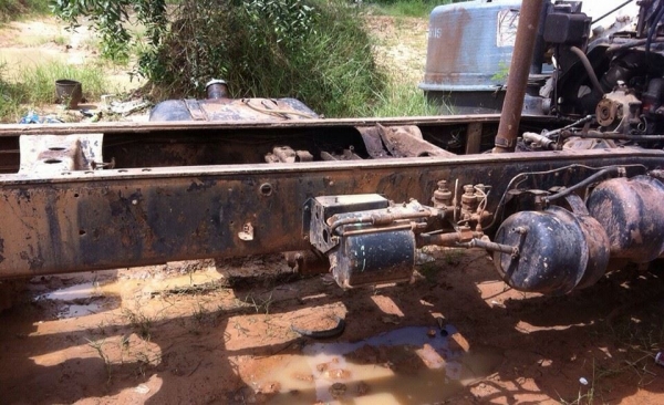 ***ขายแล้วครับขอบคุณ Truck2hand ขาย หัวคัสซี 10ล้อ2เพลา "เจ้าอินทรีย์" HINO FM-176 เครื่องเดิม EH700 168HP  ช่วงล่างเดิม คัสซีสวยมากทั้งเส้น ไม่ปะไม่ดาม สโลวเดิม ยางดี6เส้นพอใช้4เส้น หัวดีภายในคอนโซลครบ เอกสารครบ ราคาต่อรองได้เด้อ พี่น้องครับ