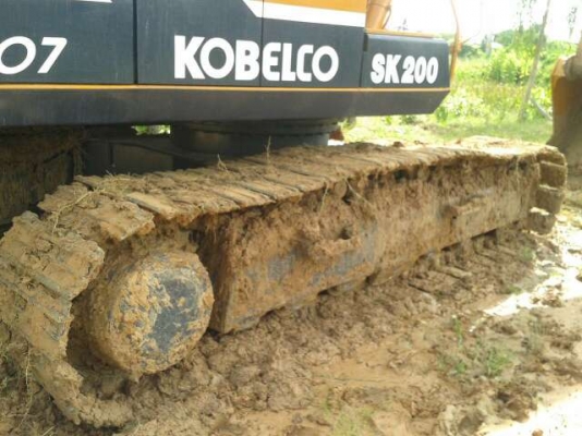 ขายแบคโฮ KOBELCO SK200-2
