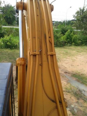 ขายแบคโฮ KOBELCO SK200-2