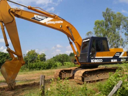 ขายแบคโฮ KOBELCO SK200-2