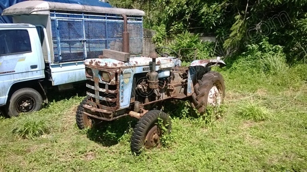 รถไถ TAISHAN เครื่อง 24 แรงม้า 2 สูบ