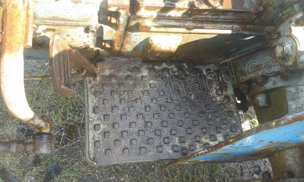 รถไถ TAISHAN เครื่อง 24 แรงม้า 2 สูบ