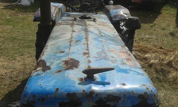 รถไถ TAISHAN เครื่อง 24 แรงม้า 2 สูบ