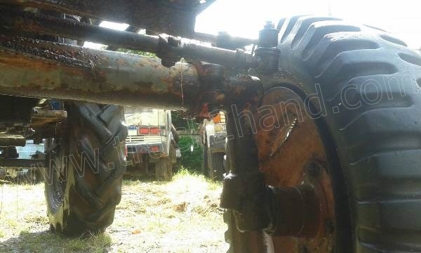 รถไถ TAISHAN เครื่อง 24 แรงม้า 2 สูบ