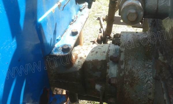 รถไถ TAISHAN เครื่อง 24 แรงม้า 2 สูบ