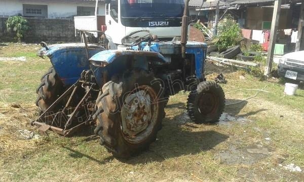 รถไถ TAISHAN เครื่อง 24 แรงม้า 2 สูบ