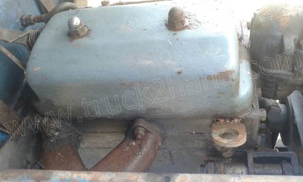 รถไถ TAISHAN เครื่อง 24 แรงม้า 2 สูบ