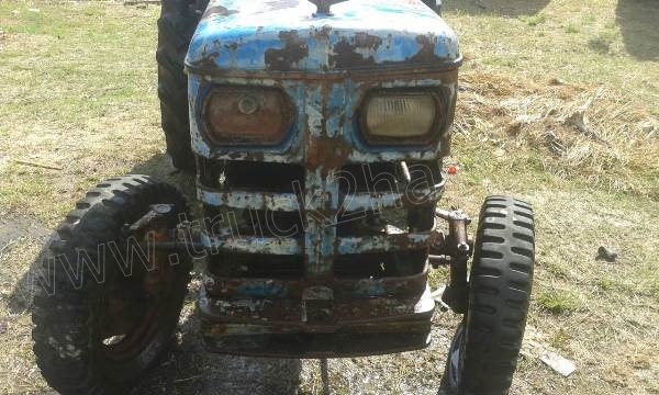 รถไถ TAISHAN เครื่อง 24 แรงม้า 2 สูบ