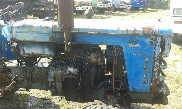 รถไถ TAISHAN เครื่อง 24 แรงม้า 2 สูบ