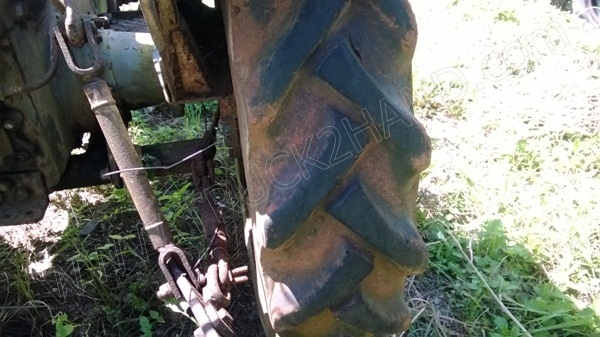 รถไถ TAISHAN เครื่อง 24 แรงม้า 2 สูบ