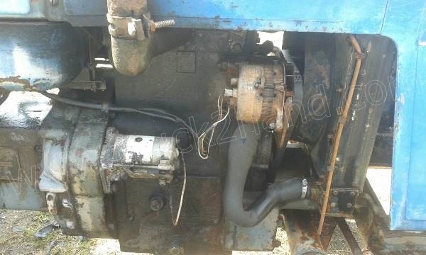 รถไถ TAISHAN เครื่อง 24 แรงม้า 2 สูบ