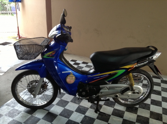 ขาย!!!เวฟ125s ปี45 เครื่องดีคับ ทะเบียนครบ ภาษีไม่หมด