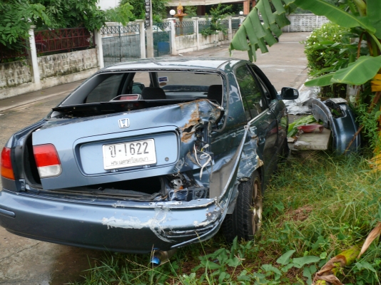 ขาย HONDA Civic ตาโตปี96(ขายตามสภาพ)58000บ. ขาย HONDA Civic ตาโตปี96(ขายตามสภาพ)58000บ.