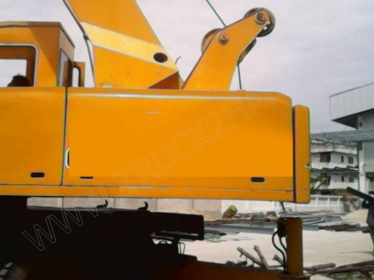 รถเครน 25 ตัน  ยี่ห้อ NISSAN รุ่น MK30M