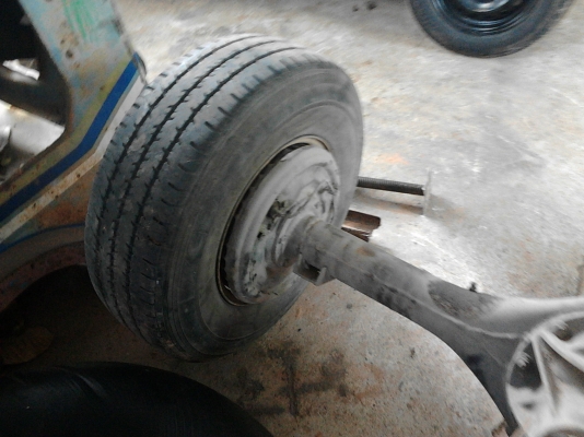 ขายเสื้อเพลาลอย vigo ทั้งชุด