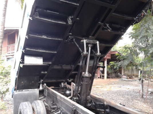 ขายรถหกล้อดั้มพร้อมใช้0859108876 รถห้างแท้ครับมือเดียวขอบคุณมากครับทีมงานและผู้ซื้อ