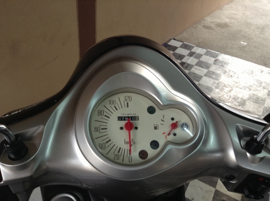 ขาย!!!ฟีลาโน่ 7พันโล ปี56 เครื่องดีคับ ทะเบียนครบ ภาษีไม่หมด