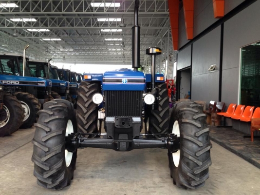 FORD 7810 4WD Cararo