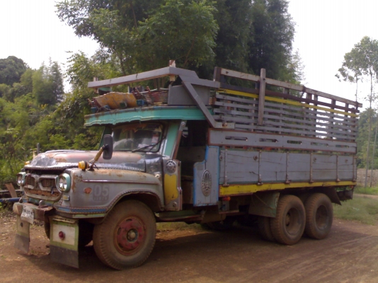 ขาย10ล้อหัวยาว ช่วงล่างใหญ่ 1เพลาไม่ดั๊ม เครื่อง 168แรง