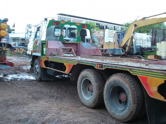 รถบรรทุก เทนเลอร์ อีซูซุ