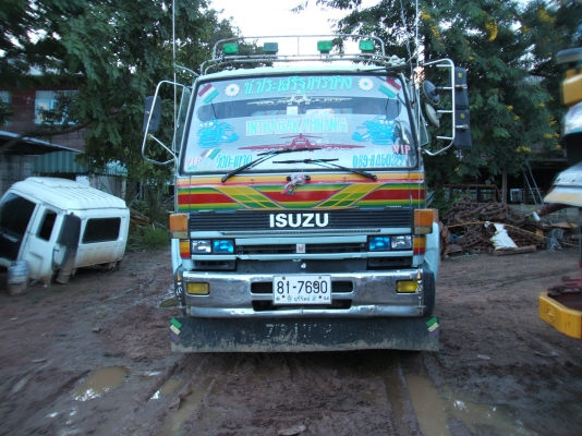 รถบรรทุก เทนเลอร์ อีซูซุ