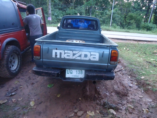 mazda1.4 36000 5เกียร์ mazda1.4 36000 5เกียร์