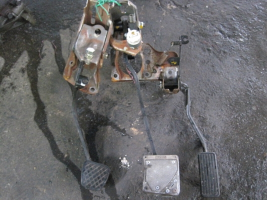 เกียร์ธรรมดา Honda Civic พร้อมอุปกรณ์ครบชุด