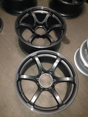 ขายล้อ RG-Z ขอบ18 6รู กว้าง9 1คู่  ถูกๆครับ