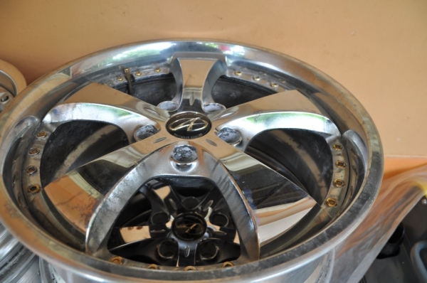 ขายล้อ DAD18" กว้าง8หลัง9 5รู114 (VIP)สุดๆ นำเข้าญี่ปุ่นไม่เคยใช้ในไทย ราคาประหยัด18,500เท่านั้น!!