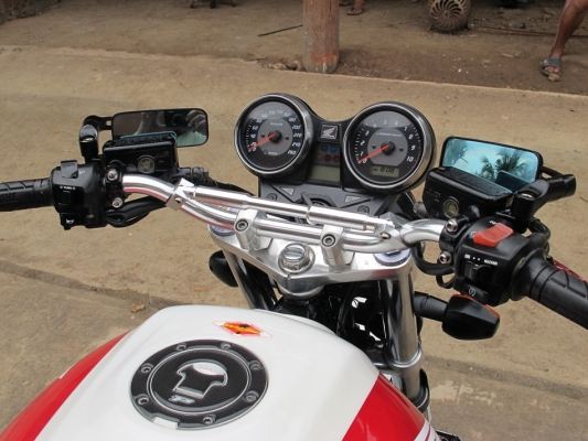 Honda cb 1300 ปี 05 สพม Honda cb 1300 ปี 05 สพม