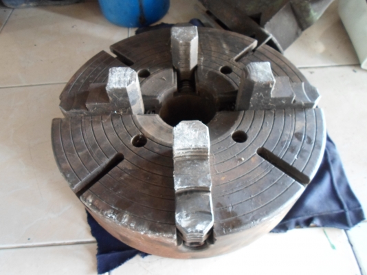 4 จับ14  นิ้ว ลดสุดๆ ไปเลย 3,000  ติดต่อ อ้อม 0898217996