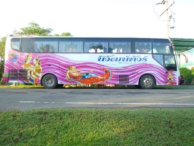 ขายถูกรถบัสมือสอง