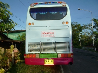 ขายถูกรถบัสมือสอง