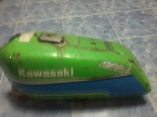 ถังน้ำมัน  kawasaki gto