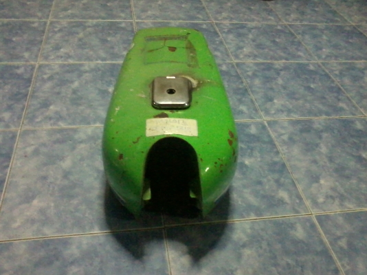 ถังน้ำมัน  kawasaki gto