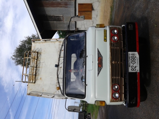 ขายKM 310 110แรง ดั้มเกษตร ราคา 300,000 ต่อรองได้