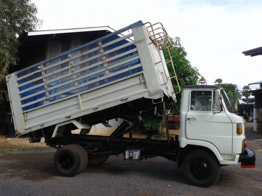 ขายKM 310 110แรง ดั้มเกษตร ราคา 300,000 ต่อรองได้