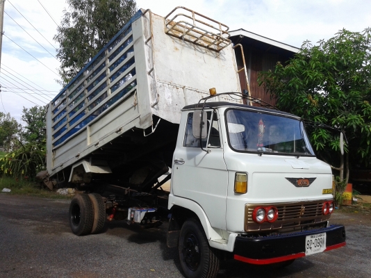 ขายKM 310 110แรง ดั้มเกษตร ราคา 300,000 ต่อรองได้