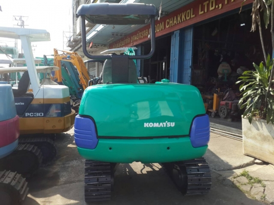ขาย รถขุด KOMATSU รุ่น PC30-7- มือสองญี่ปุ่น